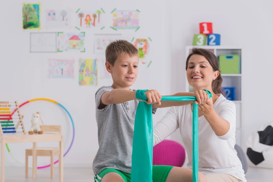 فیزیوتراپی برای چه سنی مناسب است